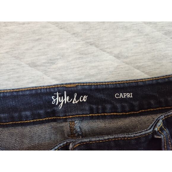 Style & Co Women's Blue Solid Embroidered Mid Rise Skinny Capri Jeans Size 10‎ - Picture 4 of 8